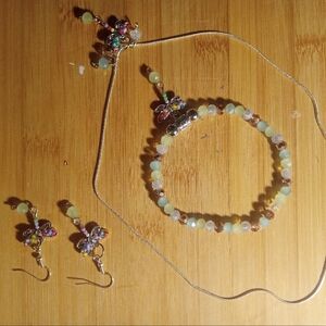 Elegant Beaded Bracelet and Earring Set